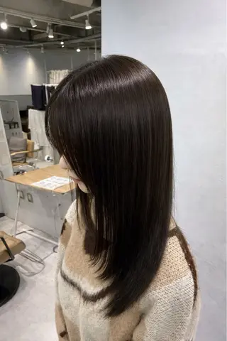 カラー 辻岡 悠稀のヘアスタイル