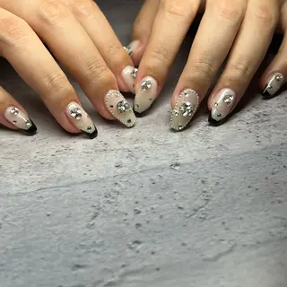 ネイル 𝐫𝐚𝐢 𝐧𝐚𝐢𝐥の眉毛・アイブロウイメージ