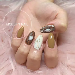 ネイル 小川 玲奈のネイルデザイン