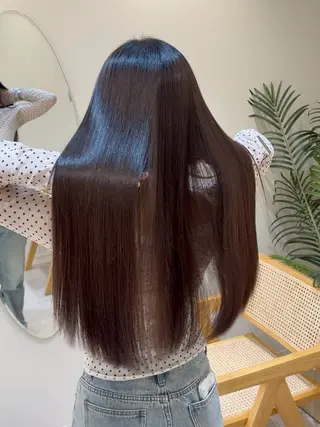 乾かしただけで艶髪✨ 縮毛矯正天王寺はやとのヘアスタイル