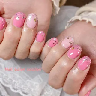 ネイル 柴崎 美幸のネイルデザイン