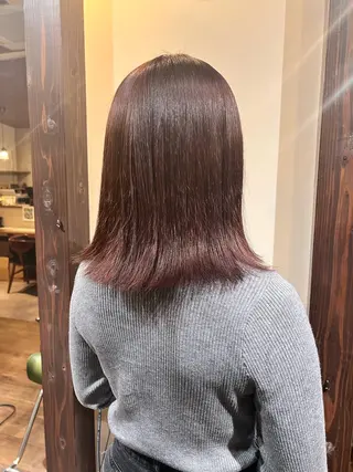 ミディアム カラー Luster Friends所属・まゆ | 艶カラー | ストレートのヘアスタイル