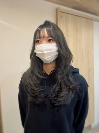 ロング カラー 下石怜子/レイヤー/ 透明感カラーのヘアスタイル