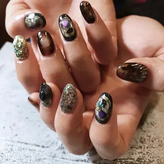 ネイル nail atelier AMBER所属・saori .の眉毛・アイブロウイメージ