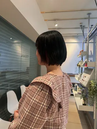 ショート リリカ🐈‍⬛ブリー チカラー/上永谷のヘアスタイル