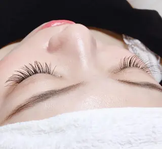 ショート カラー パーマ ヘアアレンジ メンズ キッズ ネイル マツエク・マツパ brille ~eyelash~のマツエク・マツパデザイン