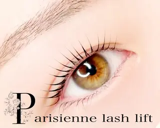 マツエク・マツパ GLOW LASH所属・根本 鈴子のマツエク・マツパデザイン