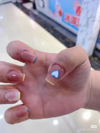 ネイル Theone栄店 伊藤のネイルデザイン