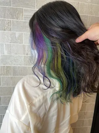 セミロング ブリーチ毛矯正.髪質 改善.髪にドラマをのヘアスタイル