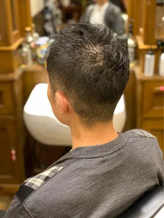 ショート ヒロ銀座ヘアーサロン 五反田店所属・寺嶋 涼のヘアスタイル