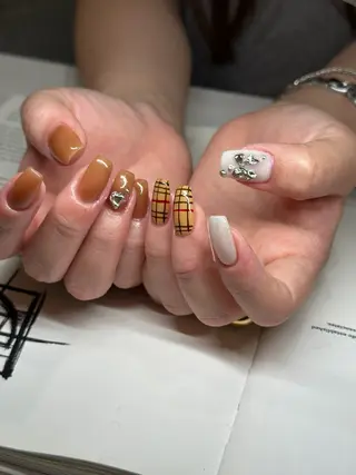 ネイル m o m o / 高岡ネイルのネイルデザイン