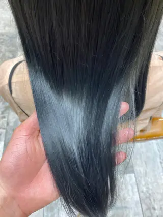 カラー 新宿/レイヤー 顔周りカット溝手優太のヘアスタイル