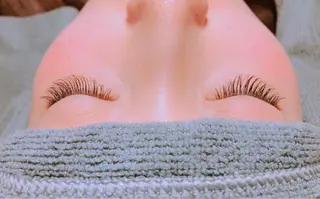 マツエク・マツパ サロンEF 金山店所属・アイデザイナー HIBINOのマツエク・マツパデザイン