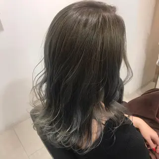 ロング ヤマシタ ミサキのヘアスタイル