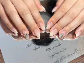 ネイル Miu Nail【ミューネイル】所属・Miuネイル Akiのネイルデザイン