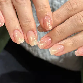 ネイル パラジェルサロン 大人女性が通うサロンのネイルデザイン