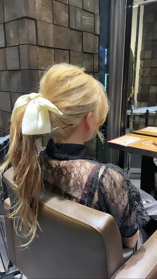 ロング ブリーチ＆縮毛矯正 🧸tomoki🧸のヘアスタイル