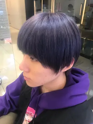 カラー メンズ ボブ/インナーカラー /眉毛/Miyuのヘアスタイル