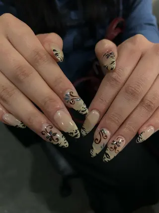 ネイル Yuni.所属・sakae yurinaのネイルデザイン