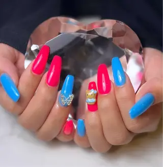 ネイル beautysalon amour所属・amour RIOのネイルデザイン