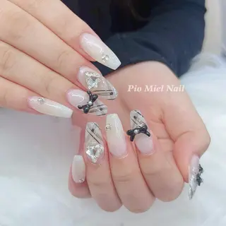 ネイル momo 長さだしのネイルデザイン