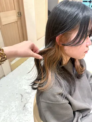 ロング Kanami/韓国風 /艶カラーのヘアスタイル