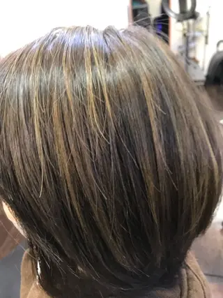 ショート カラー 桧山 真のヘアスタイル