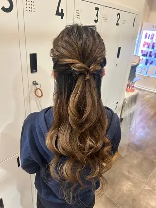 ヘアアレンジ mai /attraのヘアスタイル