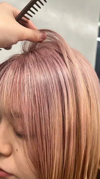 カラー nalu.所属・前山 七海のヘアスタイル