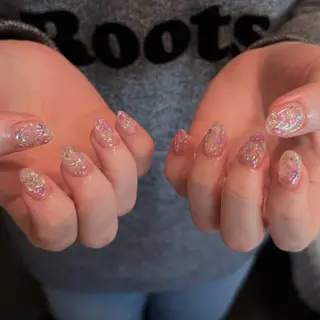 ネイル 🎀 Hiyubi._.nail 🫧所属・🎀フェイ フェイ🫧💗のネイルデザイン