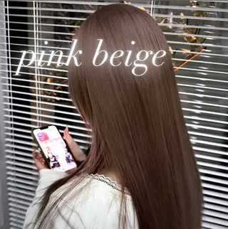 セミロング カラー 栗谷 竜希のヘアスタイル