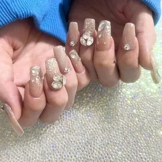 ネイル le'a moe KONAMIのネイルデザイン