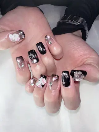 ネイル うにゃねいる🌷 Mayaのネイルデザイン