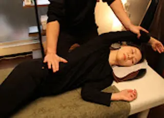 猫背&骨盤矯正とボディケア灯〜akari〜所属・灯 〜akari〜のエステ・リラクイメージ