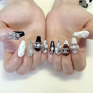 ネイル 💎🐰 saki. m 🐰💎のネイルデザイン