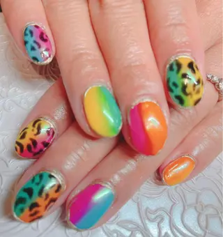 ネイル bijou所属・相馬 礼菜のネイルデザイン