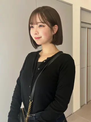 ショート 透けるカラー🫧 Memi🎀のヘアスタイル