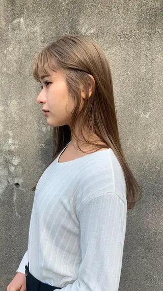 ロング カラー ~洗練ナチュラル~ 🪵 岡田 知佳のヘアスタイル