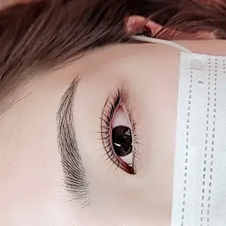 アイブロウ eyelash aglitter所属・aglitter🌙 _SAYURI_の眉毛・アイブロウイメージ