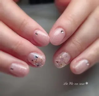 ネイル ラヴィアン ローズのネイルデザイン