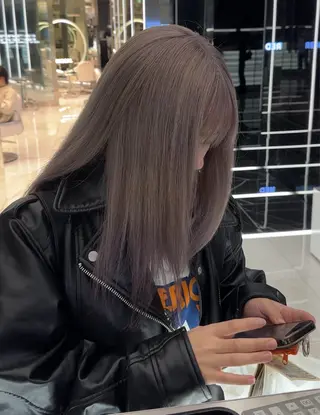 ロング カラー りょうへい/ 全頭ブリーチ/渋谷のヘアスタイル