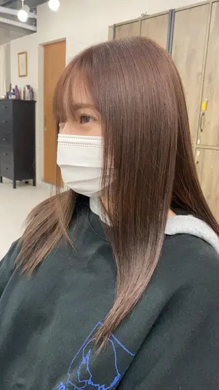 セミロング カラー 韓国ヘア特化💍 tiam💍ブリーチのヘアスタイル