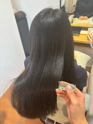 ロング 齋藤 奈美希のヘアスタイル