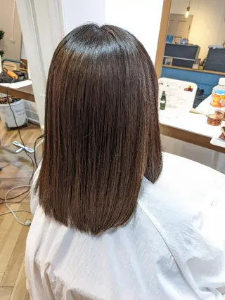 ミディアム 中野 雅子のヘアスタイル