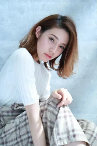 セミロング 指名支持率NO.1 スタイリストのヘアスタイル