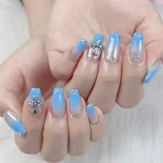 ネイル Mio ⛱のネイルデザイン