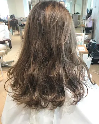 ミディアム 【1日2名様限定】 AFLOAT白川雄副のヘアスタイル