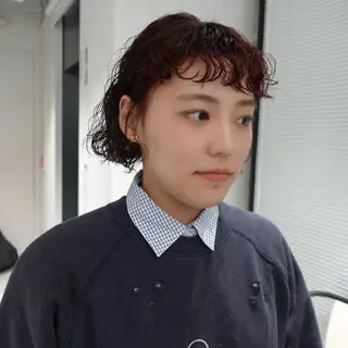 ショート カラー パーマ ヘアアレンジ 🌐サトウ リョウ🌐のヘアスタイル