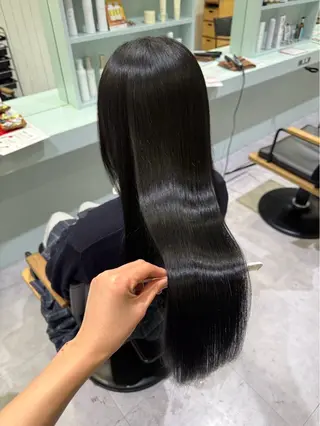 ロング 小泉 萌詠のヘアスタイル