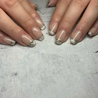 ネイル 𝐫𝐚𝐢 𝐧𝐚𝐢𝐥の眉毛・アイブロウイメージ